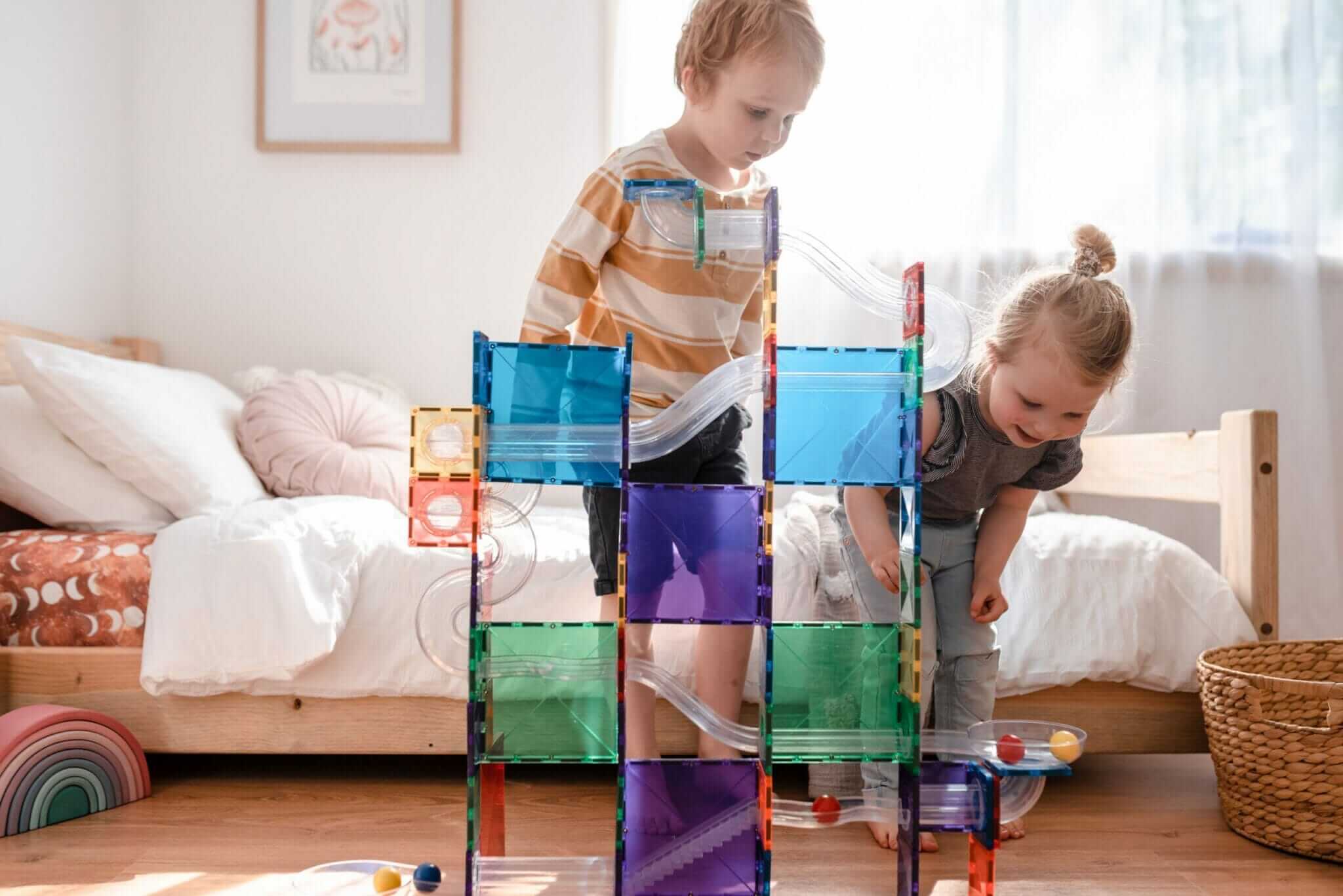 Connetix Magnetic Tiles 92 Piece Ball Run Pack