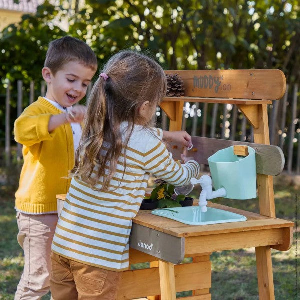 Muddy Lab - Outdoor Mud Kitchen Janod