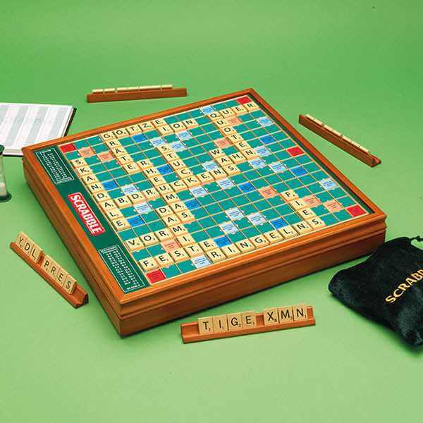 Scrabble Prestige Edition